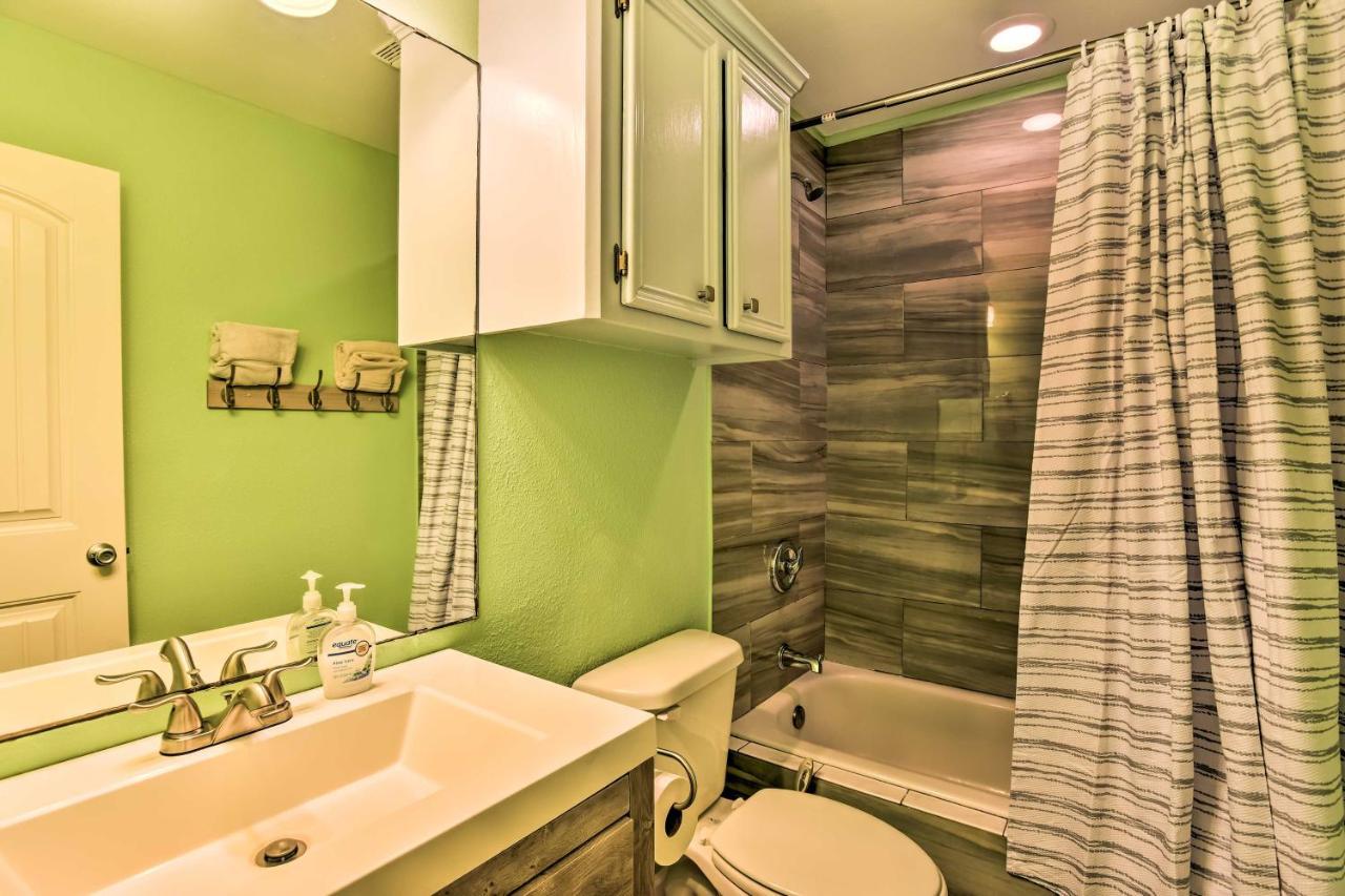 Port Aransas Condo With Pool Access - Walk To Beach! Buitenkant foto