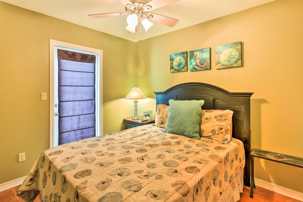 Port Aransas Condo With Pool Access - Walk To Beach! Buitenkant foto
