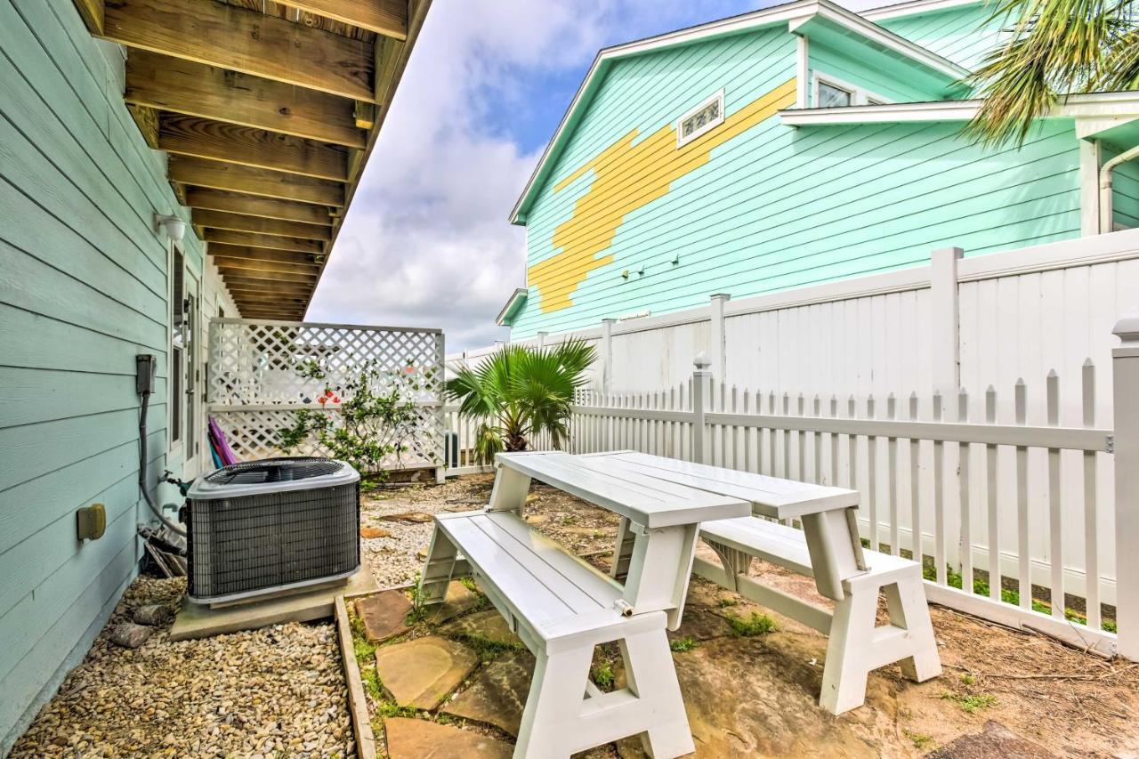 Port Aransas Condo With Pool Access - Walk To Beach! Buitenkant foto